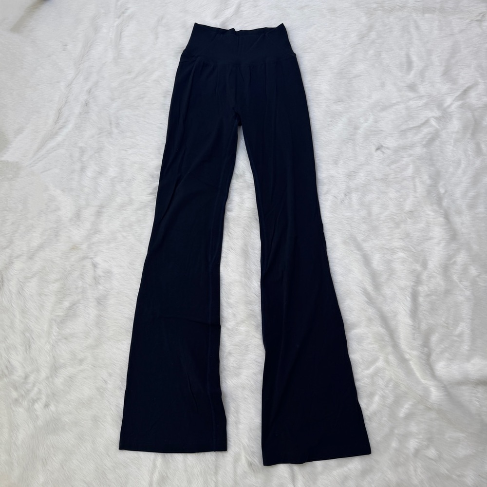 Alphalete Aura Flared Pants